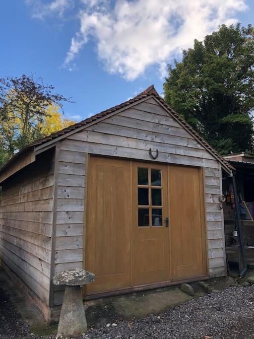 Cosy 1 Bedroom Country Lodge With Free Parking Watlington  外观 照片